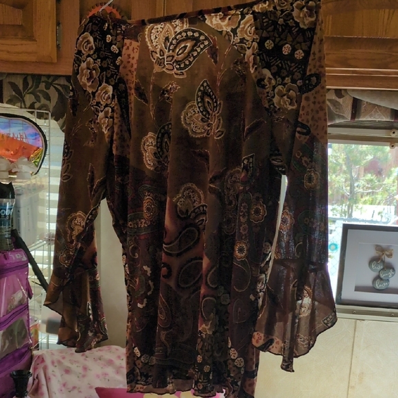 Bohemian Paisley Print Top - Picture 3 of 3
